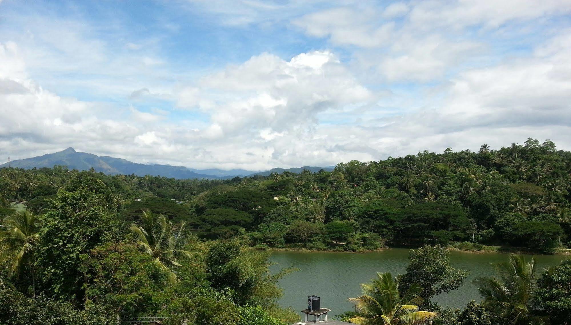 Kandy Holiday Home Eksteriør bilde